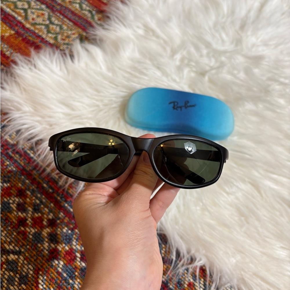 Vintage Y2K Ray Bans